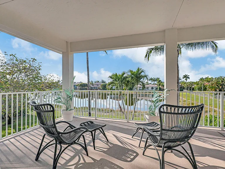 11615 Paradise Cove Ln — Photo 51