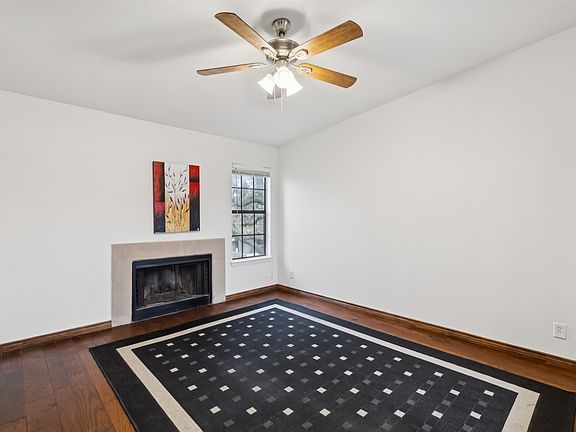 3rd image of 4748 Old Bent Tree Ln APT 1808
