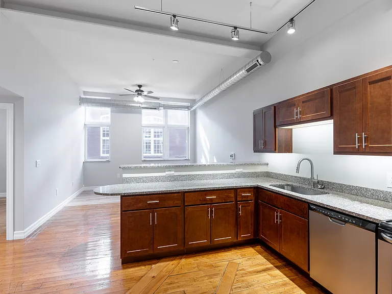 Albany Lofts at One Broadway — Photo 25