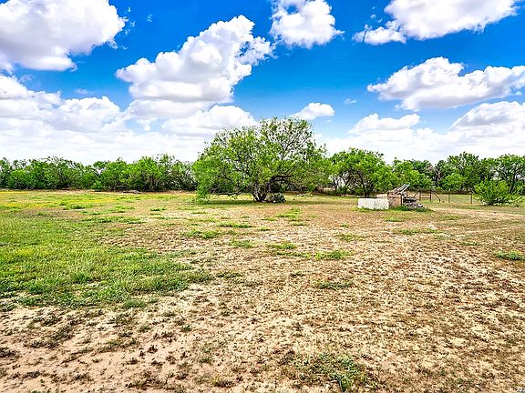 5th image of 3283 Hartfield
