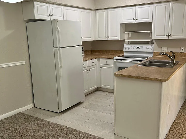 100 Fairway Park Blvd #1910 — Photo 3