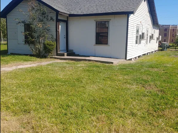 802 17th St, Port Arthur, TX 77640