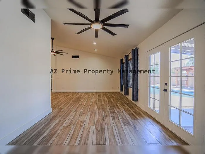 9054 N 84th Ln — Photo 11