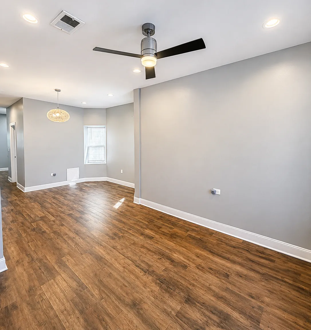 2 bed, $1,400 — Photo 4