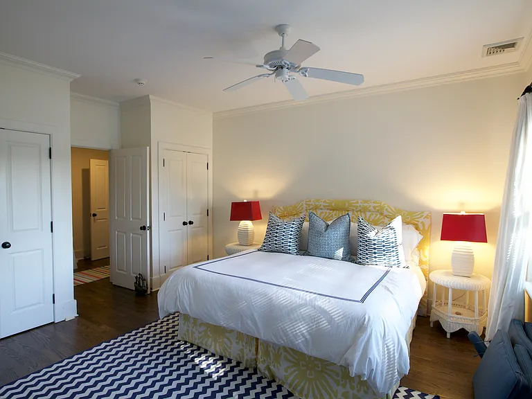 6 Cobbetts Ln — Photo 13