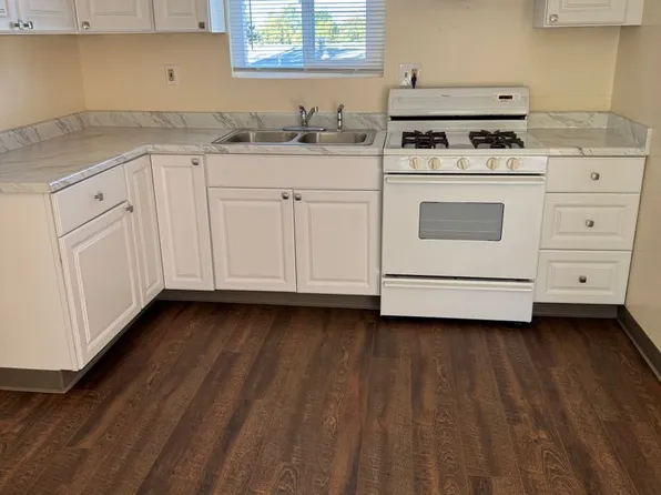 ark6, 6 Arkwright Ct #6, Pacific Grove, CA 93950