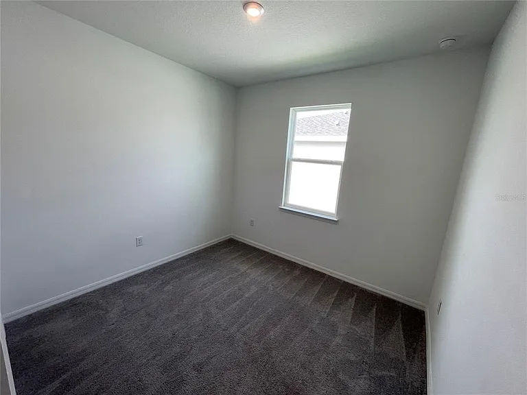 689 Crown Rose Dr — Photo 19