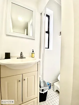 Rented by Native Real Estate LLC | media 10