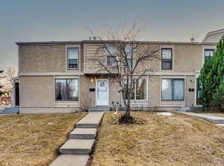 2319 N 56th St NE #77, Calgary, AB T1Y2M2