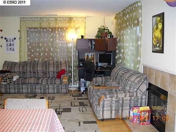 3rd image of 3105 Stonecrest Ct