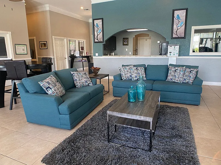 Pointe Vista Apartments — Photo 14