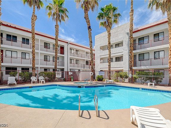 2nd image of 1381 E University Ave APT 307