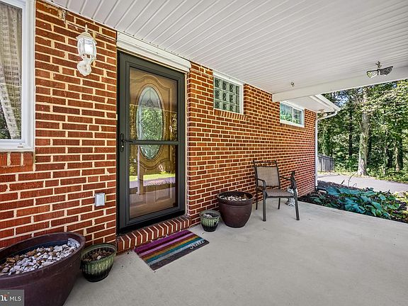 4th image of 7611 Mount Vista Rd