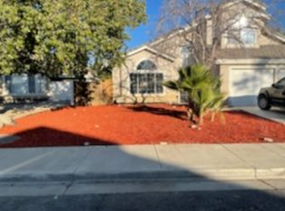 37720 49th St E, Palmdale, CA 93552