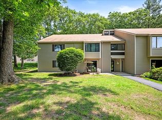 15 Thayer Pond Dr UNIT 1, North Oxford, MA 01537