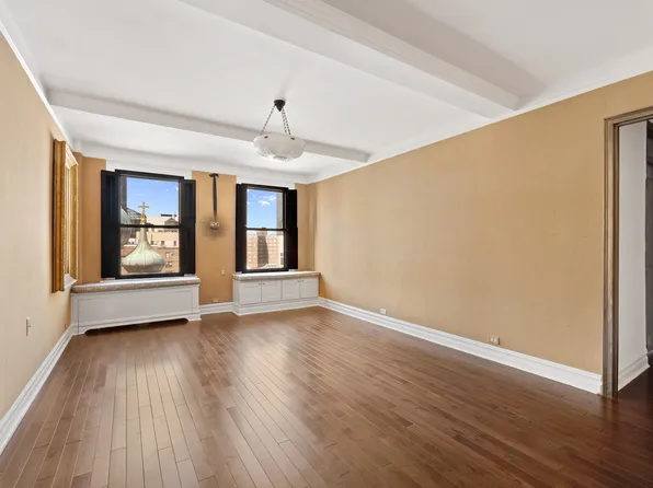 12 East 97th Street 10B image 2 of 6