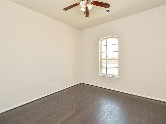 5th image of 28910 Golden Spike Ct