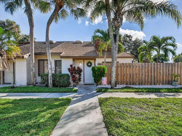4132 Palm Bay Circle #A, West Palm Beach, FL 33406