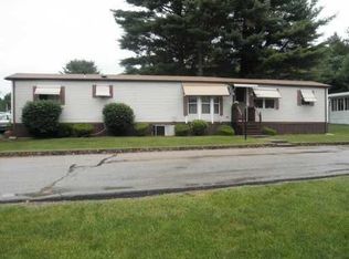 37 Sherwood Valley Ln, Coventry, RI 02816