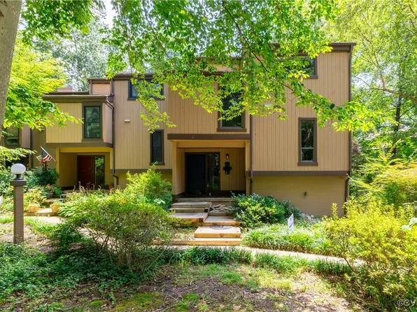 9312 Groundhog Dr, North Chesterfield, VA 23235