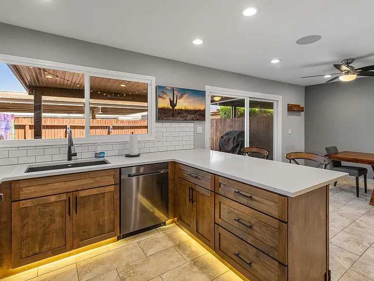 8390 E Solano Dr — Photo 8