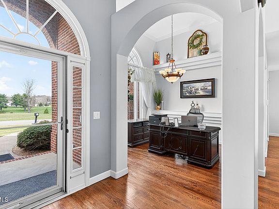 5th image of 100 Golf Villa Dr