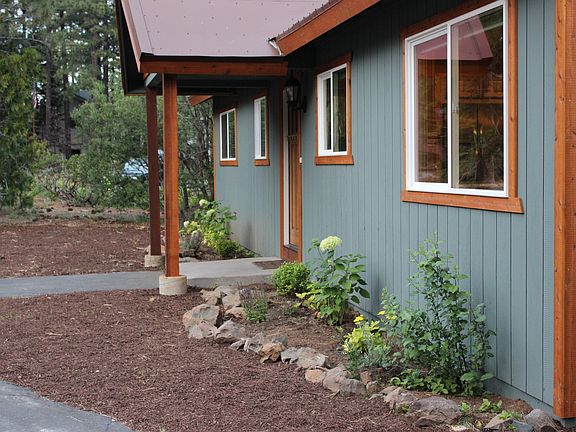3rd image of 3010 Cedarwood Dr