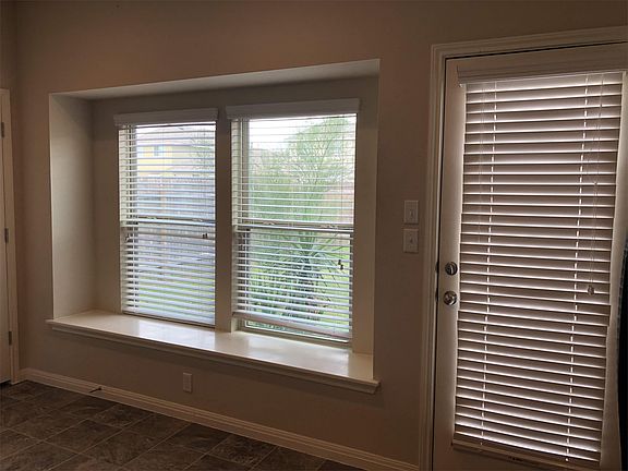 3rd image of 4522 Esper Ln #315