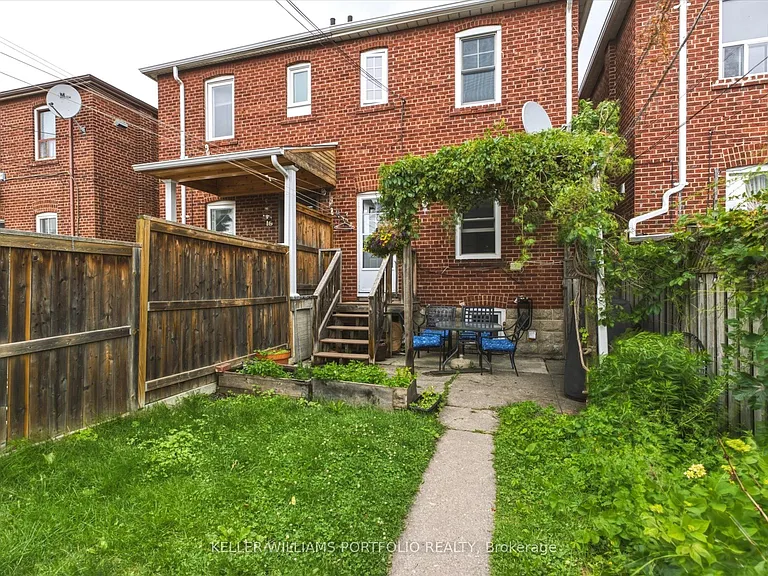 364 Westmoreland Ave N — Photo 48