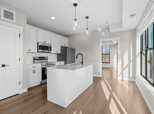 4738 Grand Ave S #303, Minneapolis, MN 55419