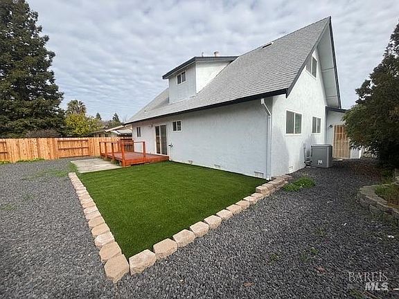 2nd image of 113 Santana Drive