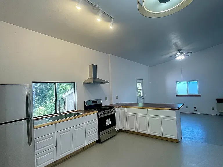 41499 Iversen Rd — Photo 8