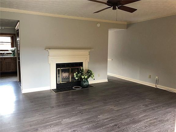 2nd image of 6145 Winfield Ct