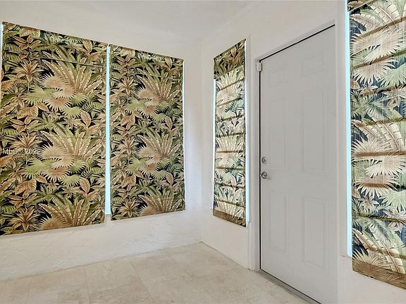 5th image of 161 NE 50th St #1