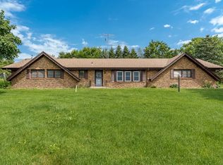 2773 Latham Rd, Rockford, IL 61103