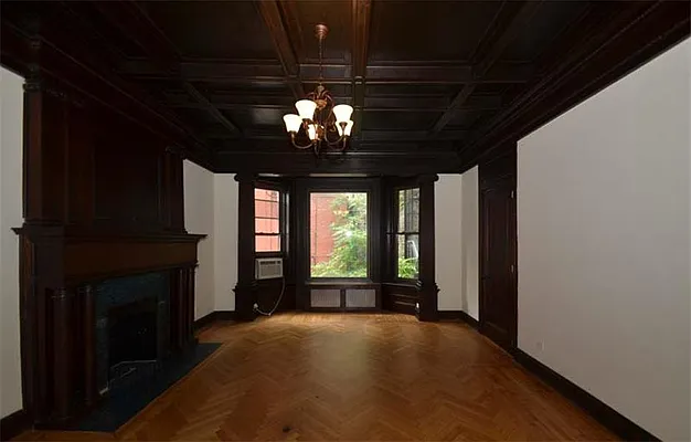 Rented by Buchbinder & Warren | media 11