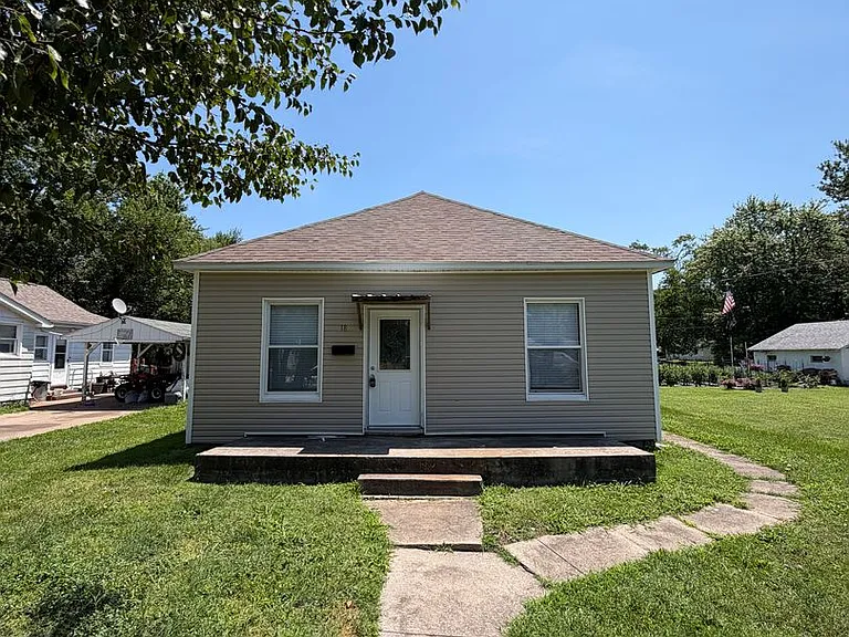 18 S Linden St #DU — Photo 1