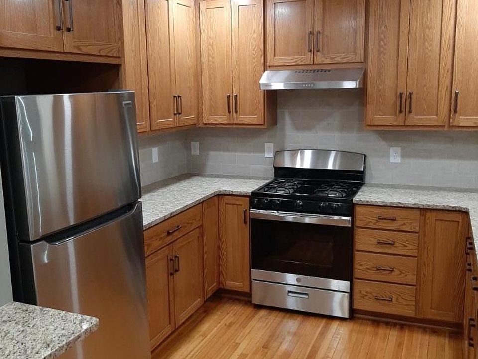 1st image of 274 Ontario St #2