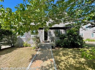 19A Essex Rd #1, Nantucket, MA 02554