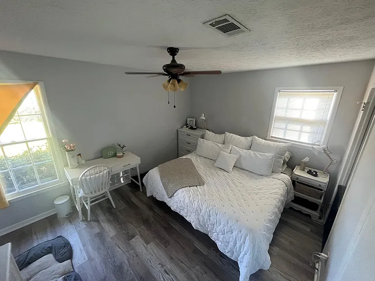 406 Wittel Ave — Photo 7