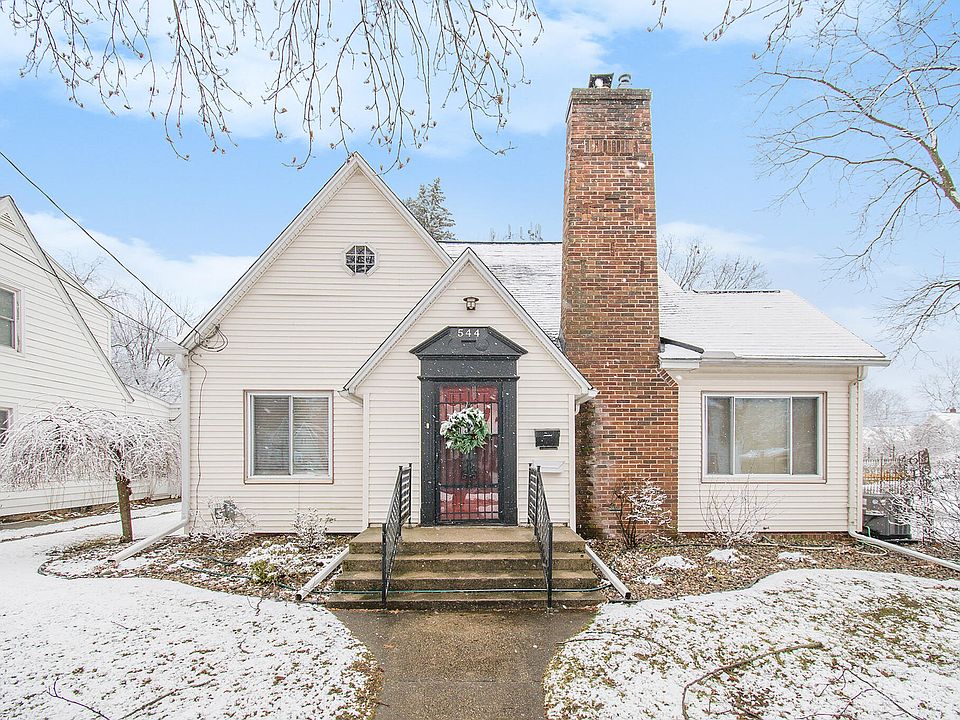 1st image of 544 Campbell Ave