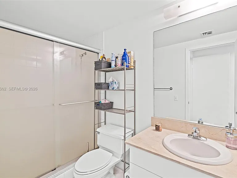 701 Brickell Key Blvd #604 — Photo 32