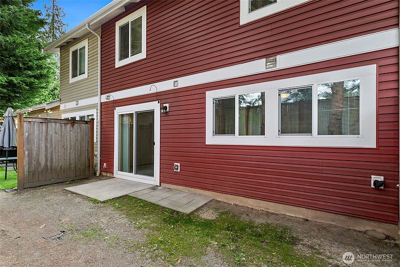 2nd image of 10511 140th Street Ct E #34