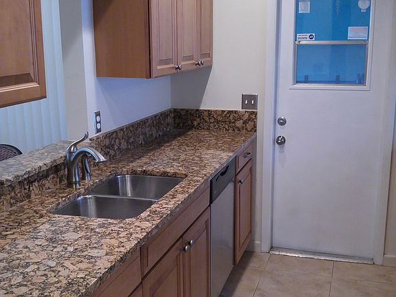 Upgraded Kitchen