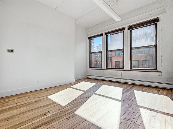 4th image of 118 South St #4AB
