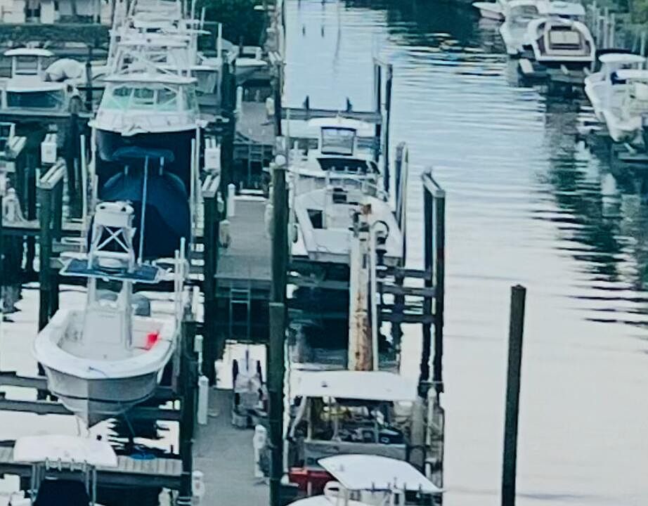 2nd image of 1550 Ocean Bay Dr #10