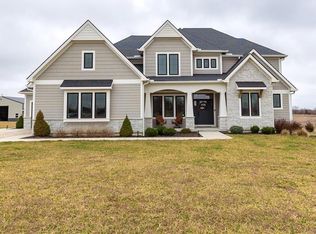 25060 159th St, Leavenworth, KS 66048