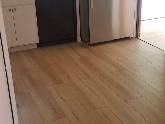 5th image of 241 Cuesta Dr