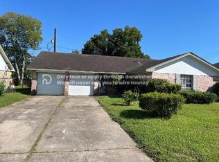 5431 Fairgreen Ln, Houston, TX 77048