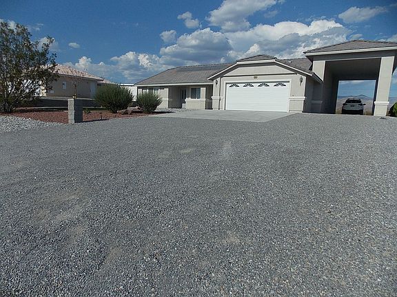 2 Car Garage and huge RV port